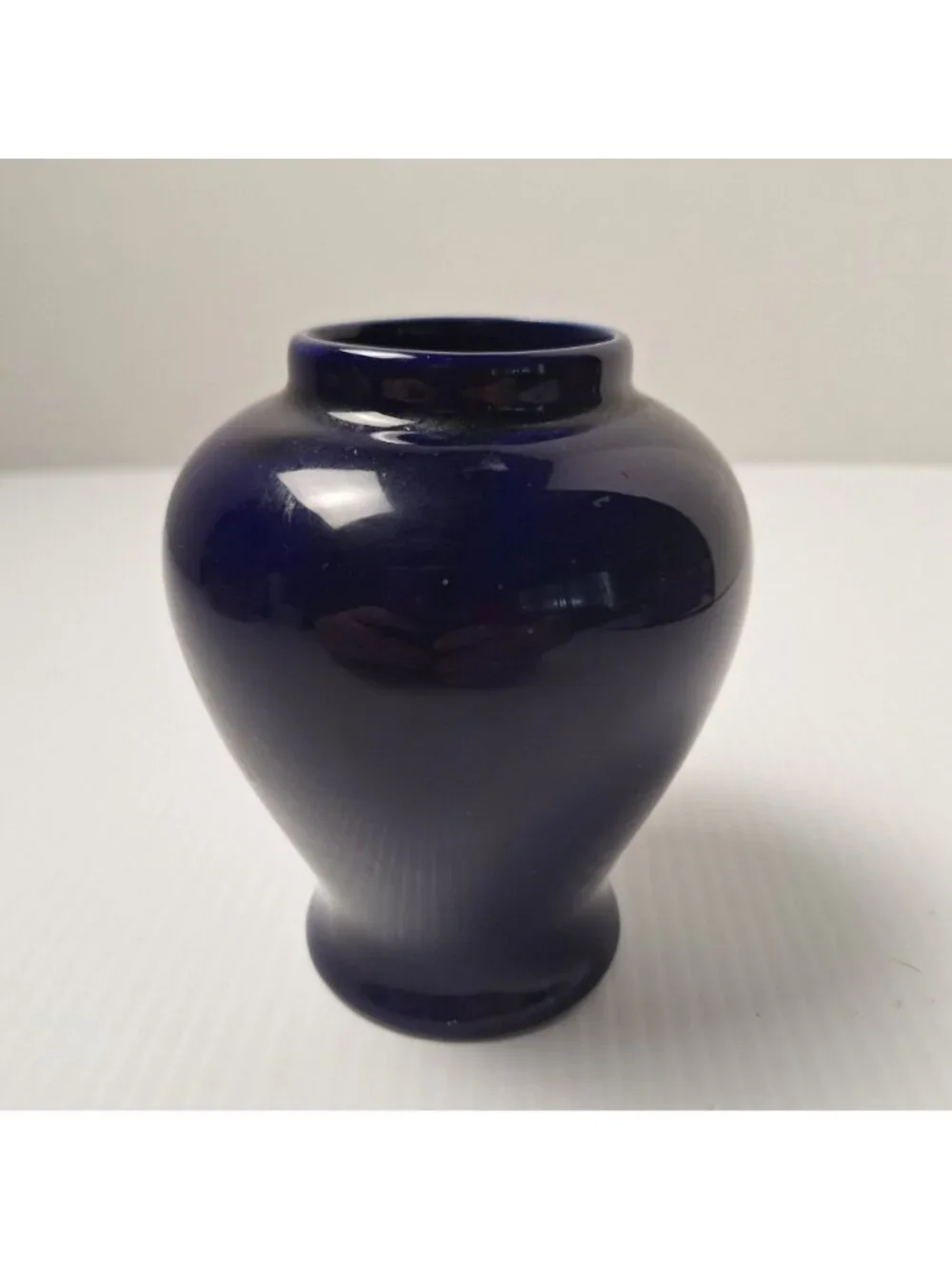 VTG KUTANI JAPANESE PORCELAIN COBALT BLUE VASE GOLDEN PHEASANT LOTUS GOLD TRIM